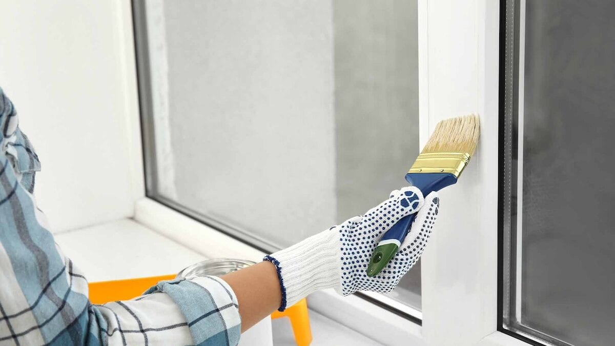 Painting trims Beaverton